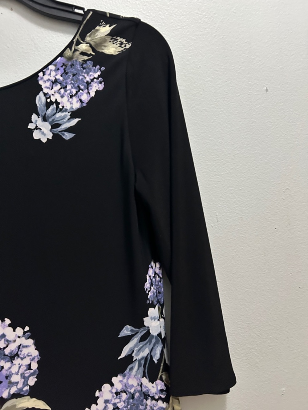 White House Black Market Black Midi Dress with Purple Floral Print - Picture 5 of 6